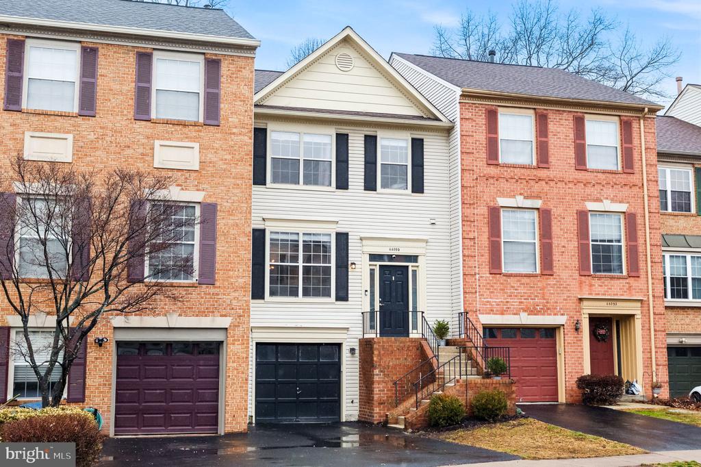 44095 GALA CIRCLE