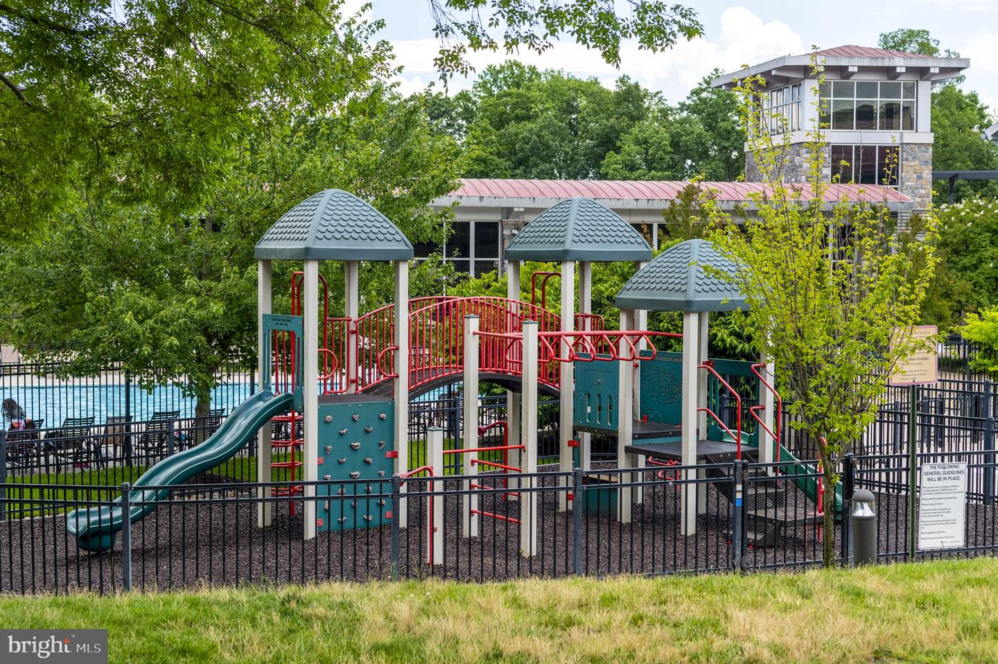 15158 Kentshire Dr
