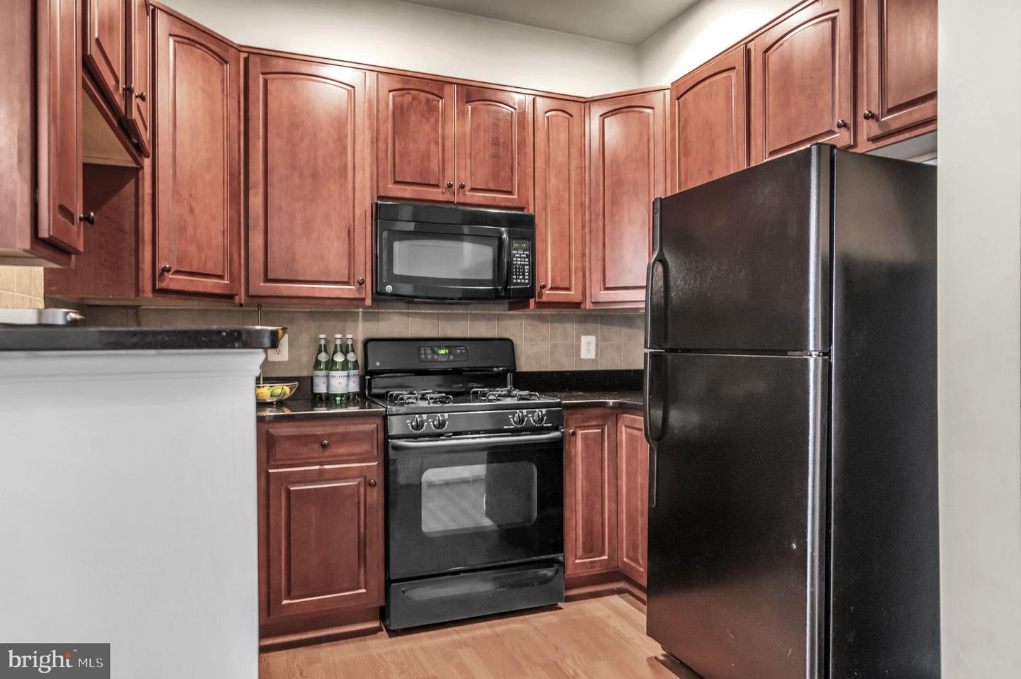 15158 Kentshire Dr