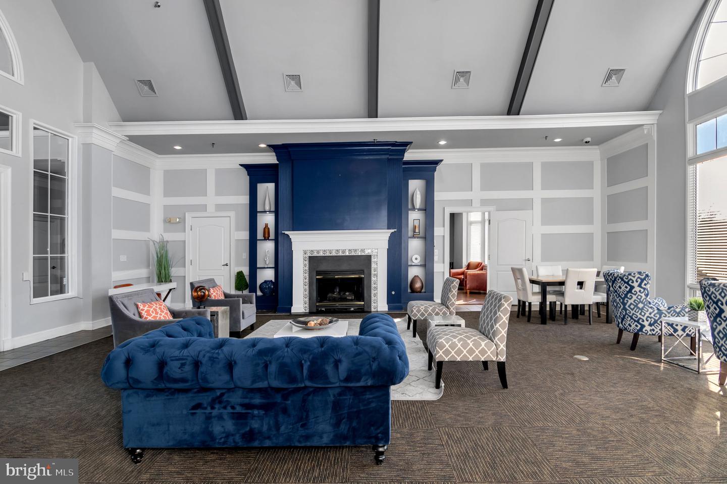 1601 Ladue Ct #302