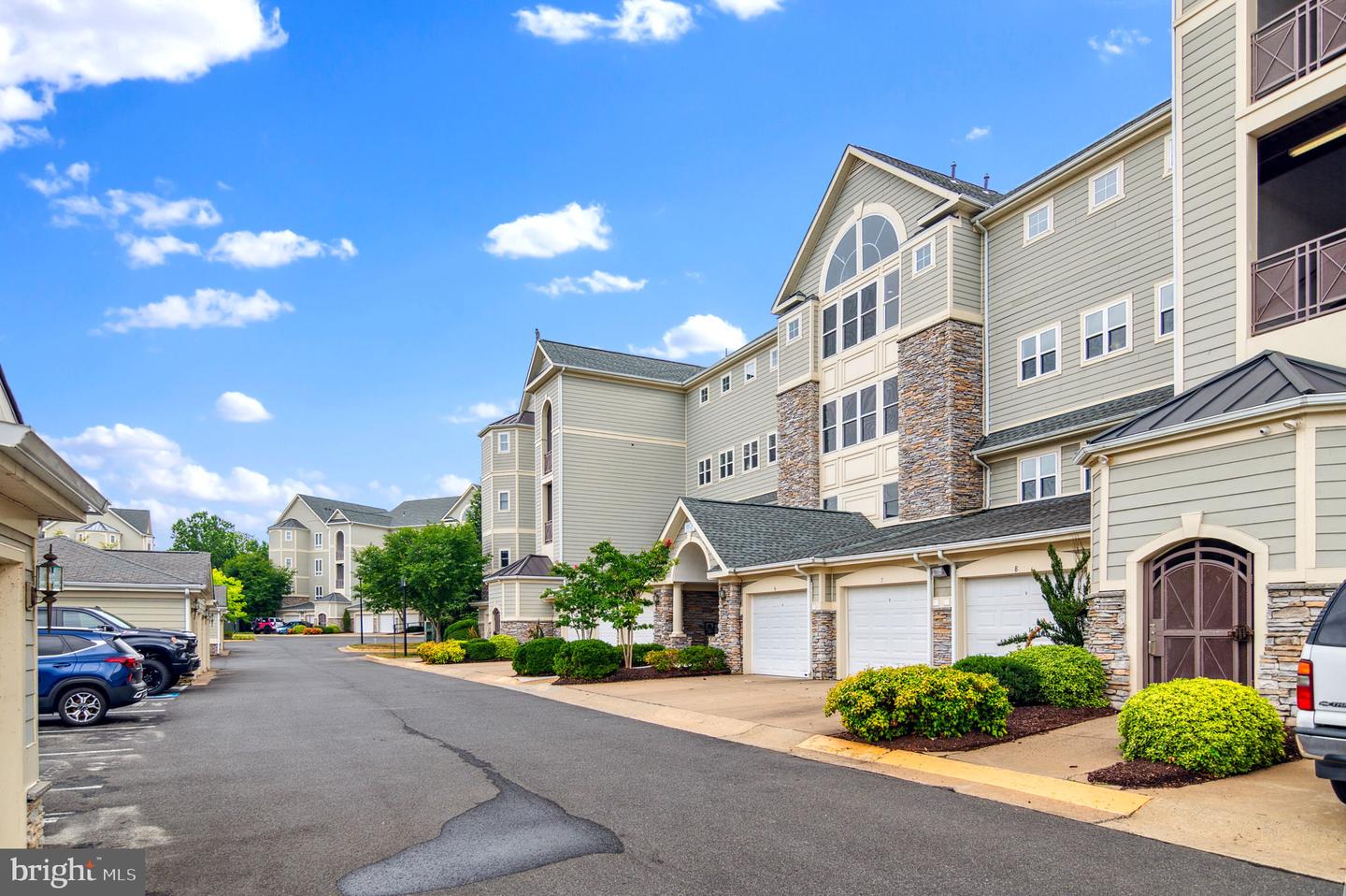 1601 Ladue Ct #107