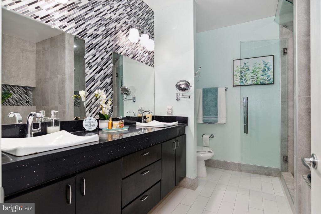 1601 Ladue Ct #107