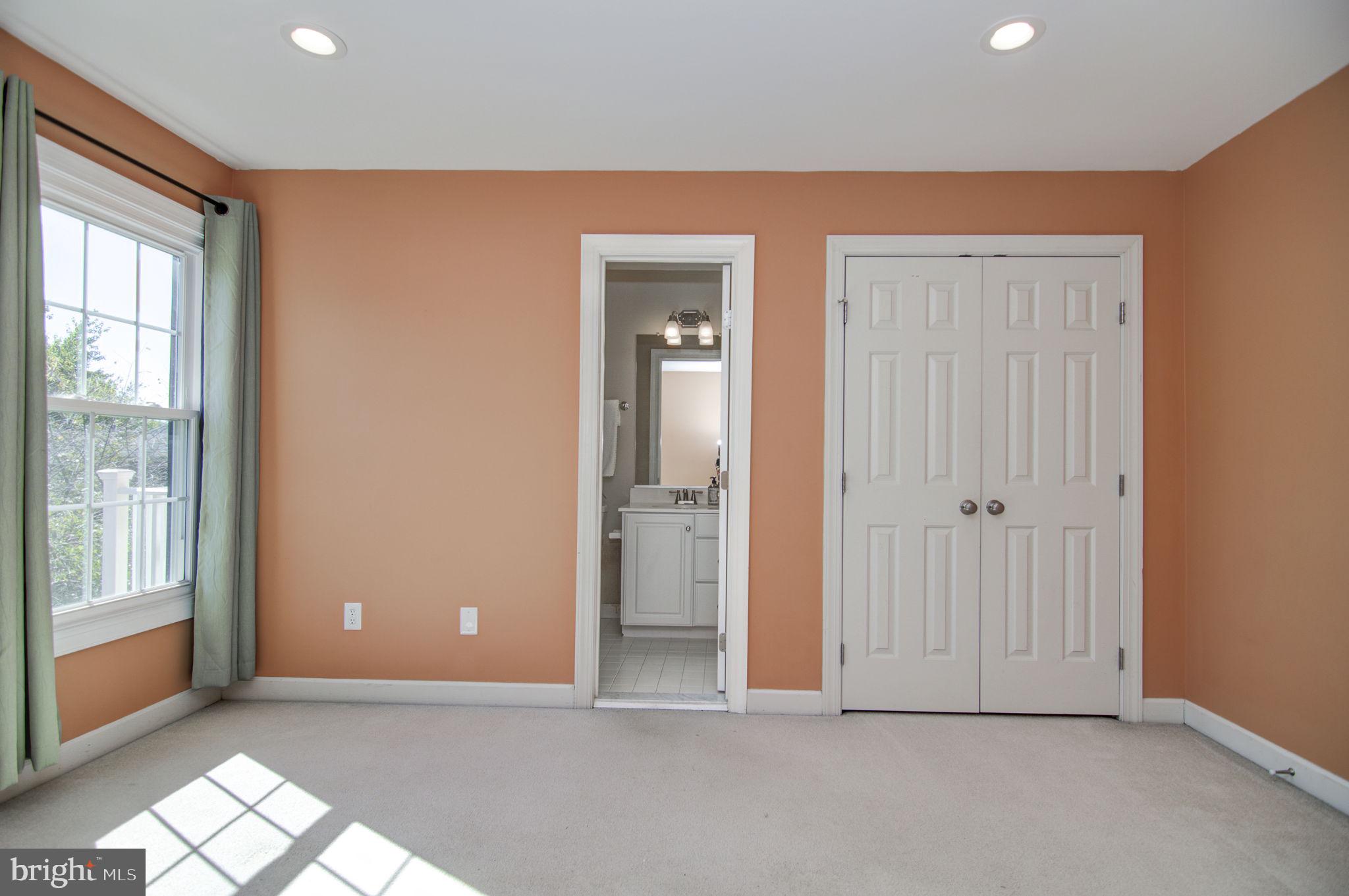 14414 Dunwoody Ct