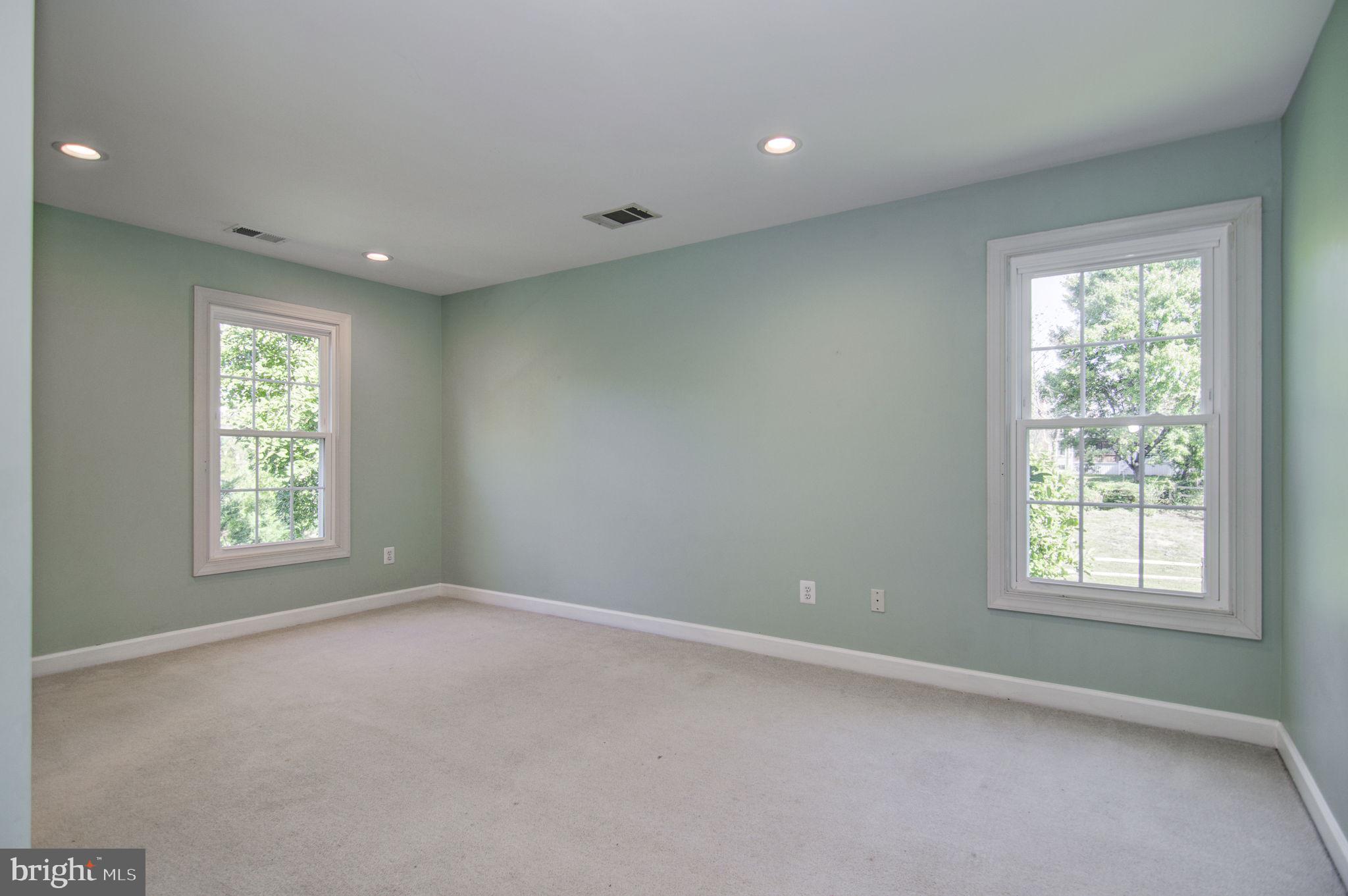 14414 Dunwoody Ct
