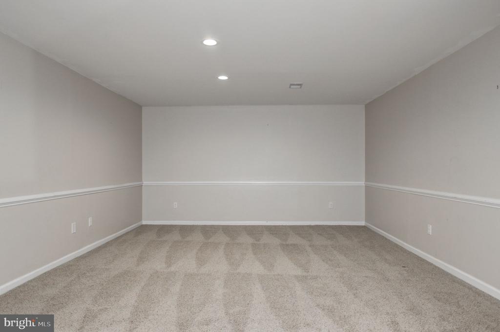 14414 Dunwoody Ct