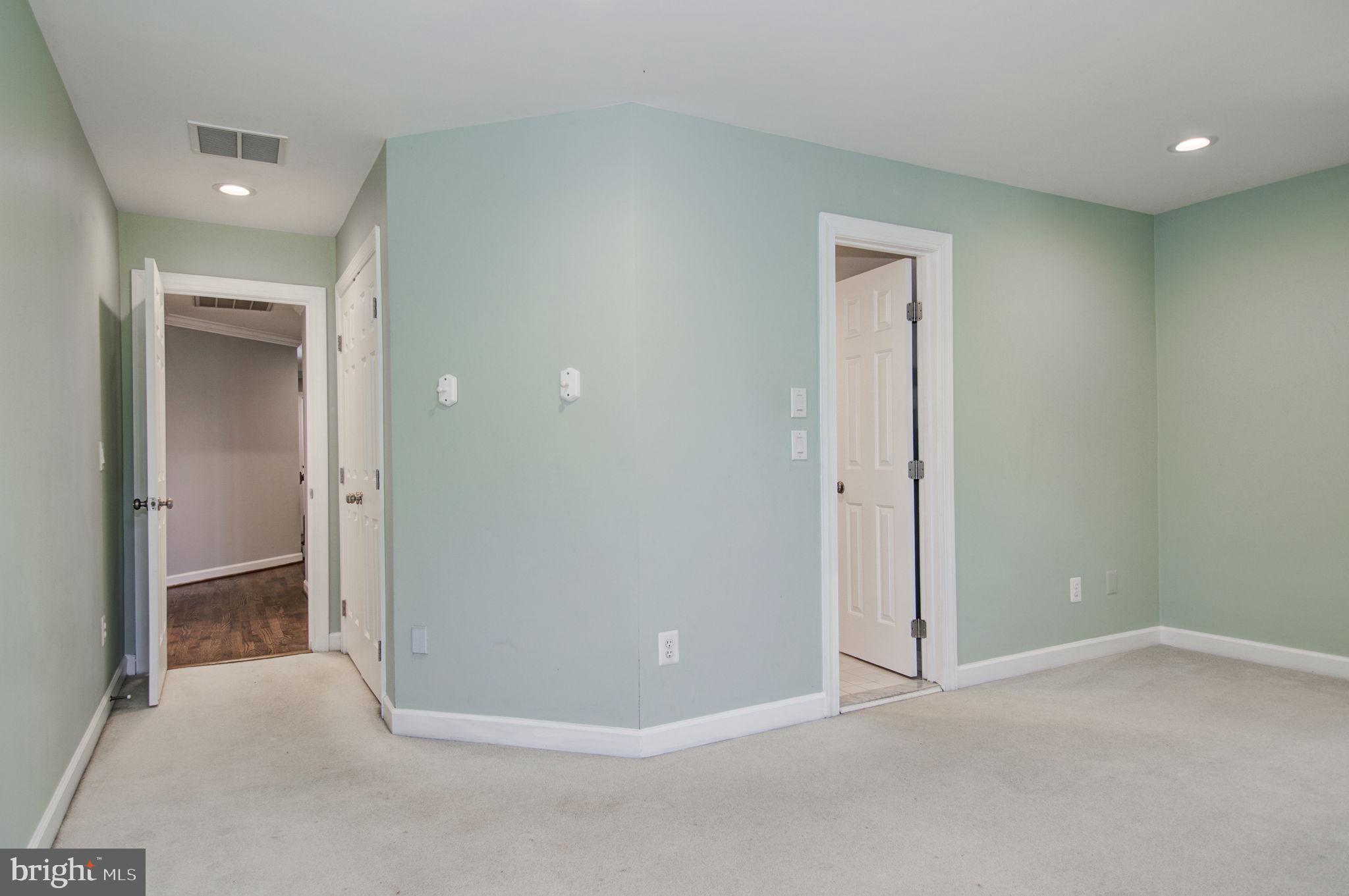 14414 Dunwoody Ct