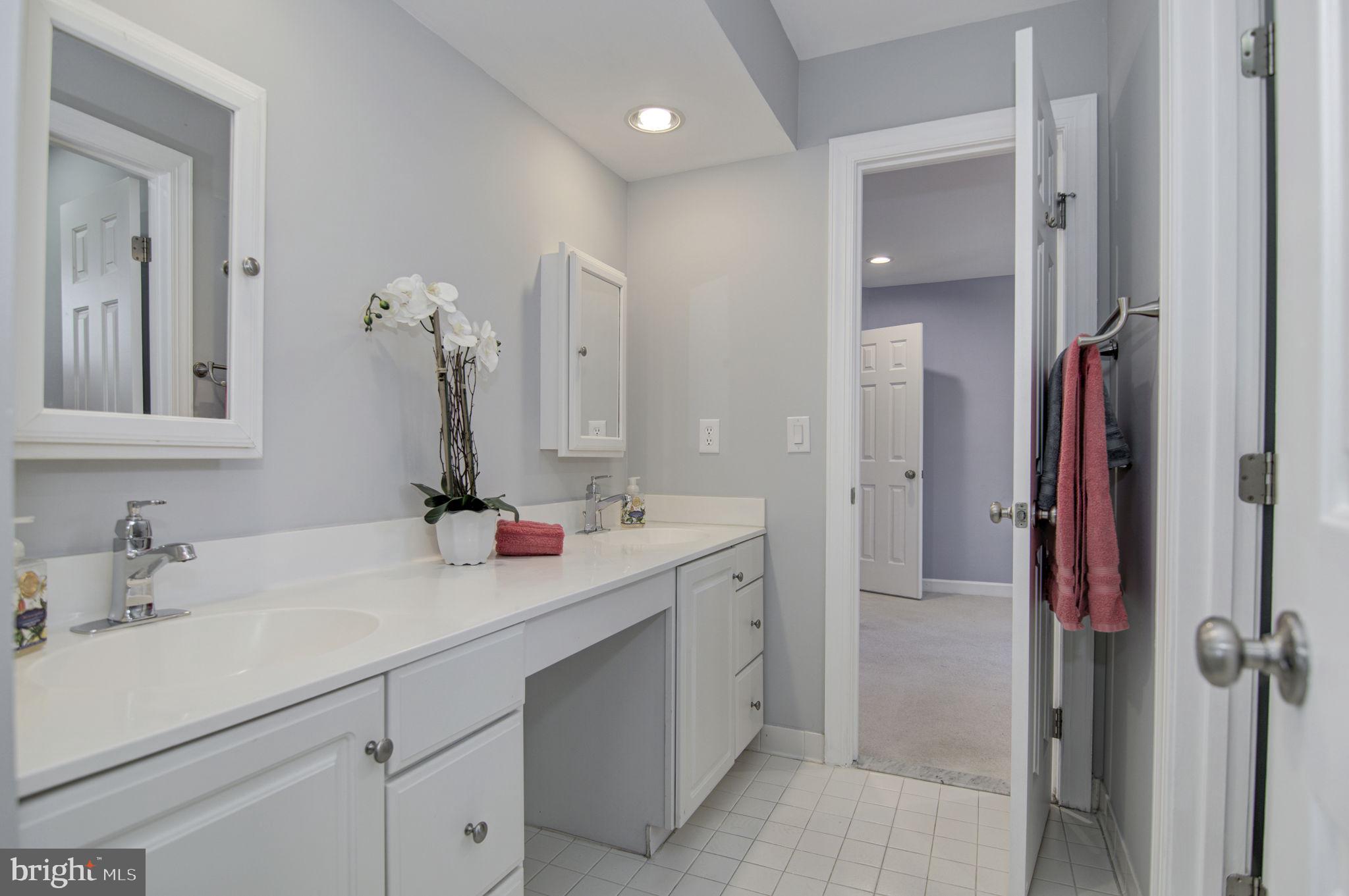 14414 Dunwoody Ct