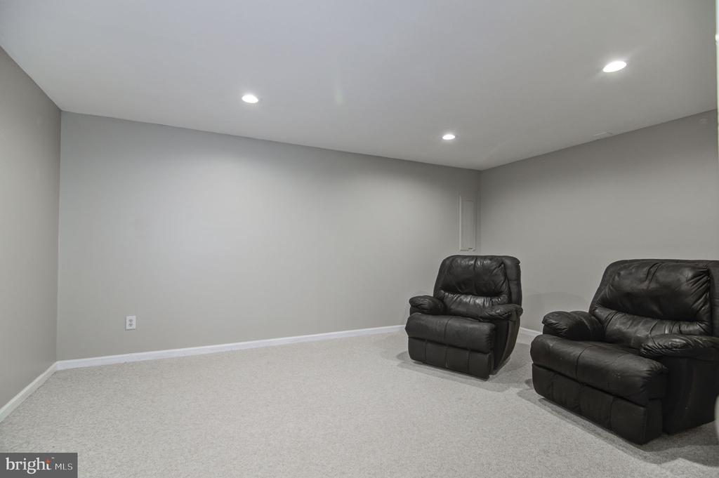 14414 Dunwoody Ct