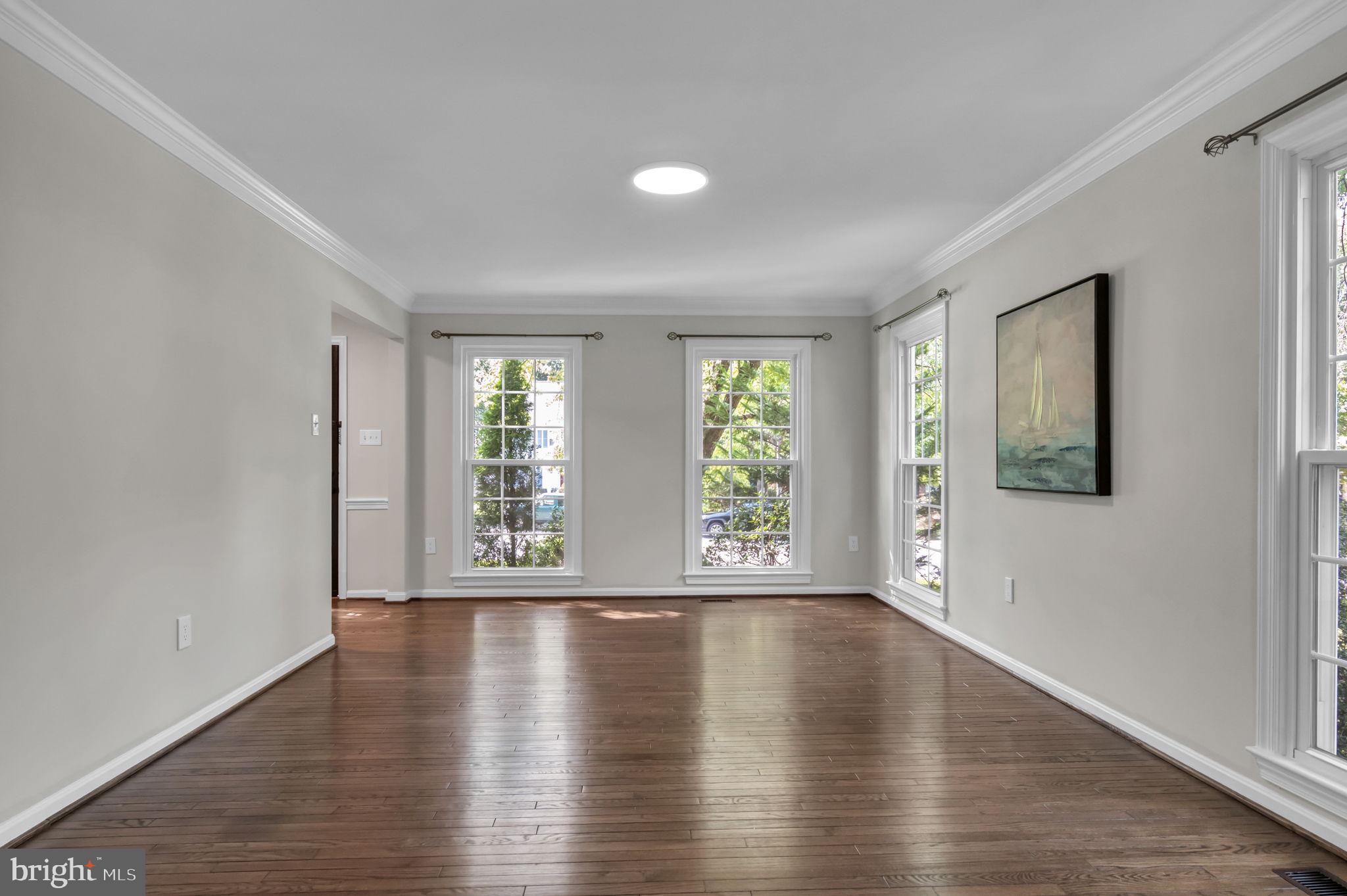 12161 Darnley Rd