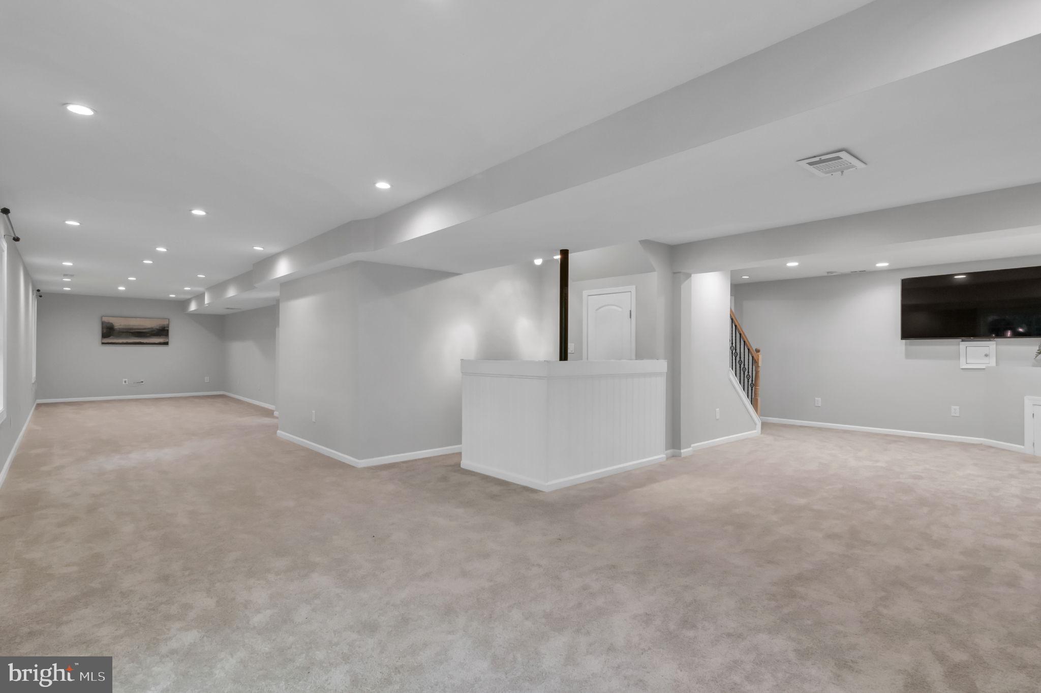 12161 Darnley Rd