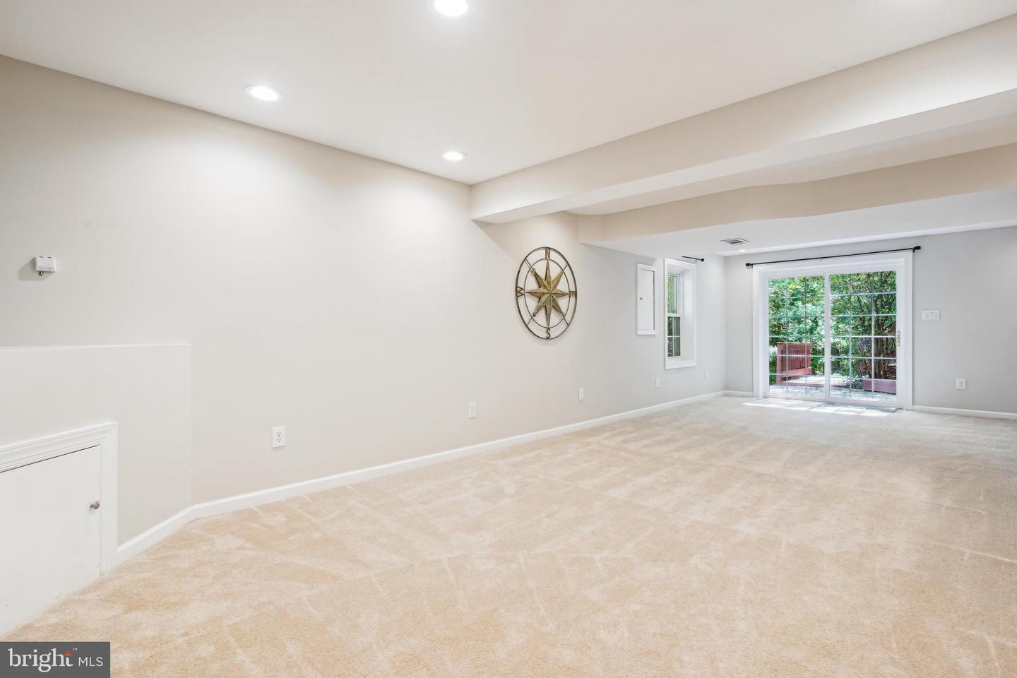 12161 Darnley Rd