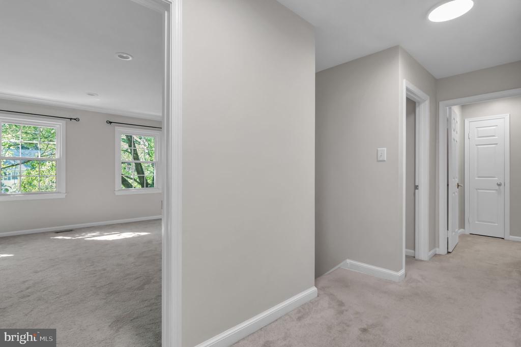 12161 Darnley Rd