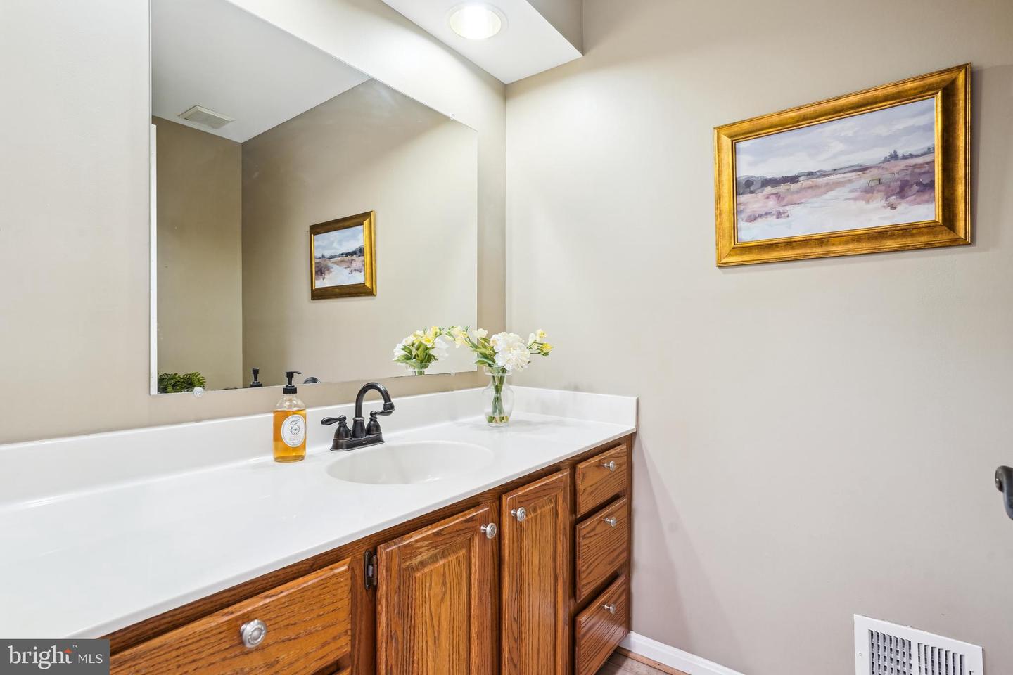 12161 Darnley Rd
