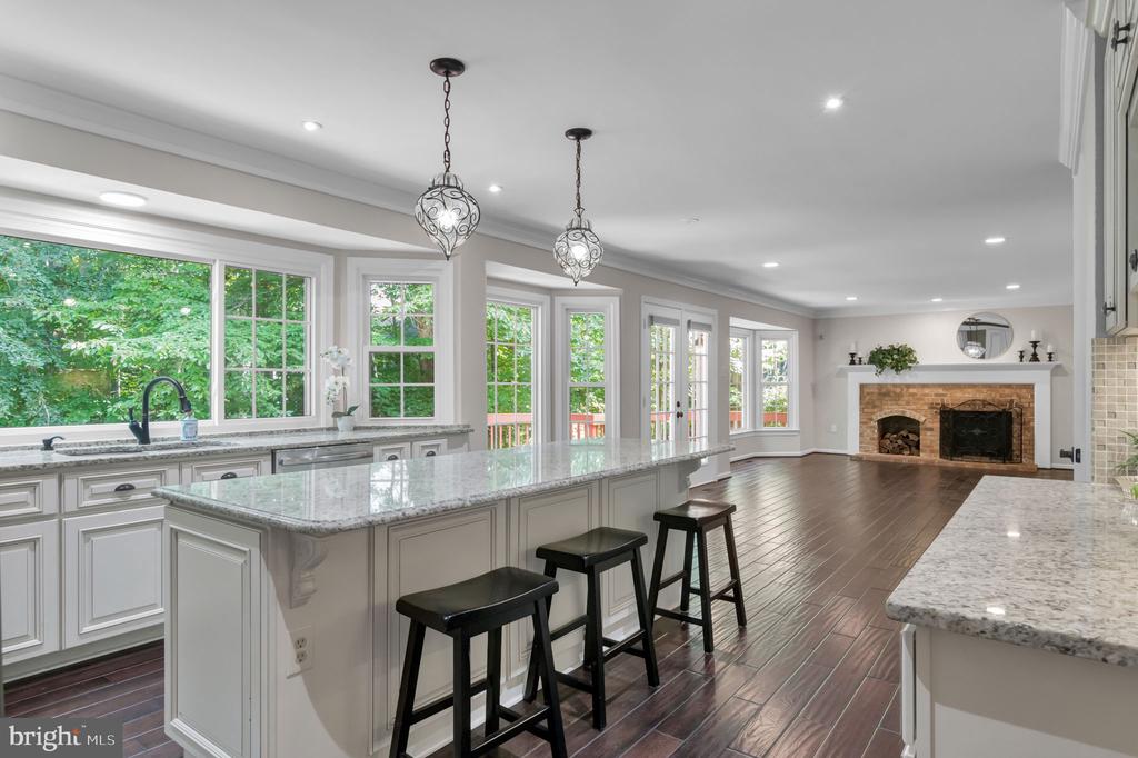 12161 Darnley Rd
