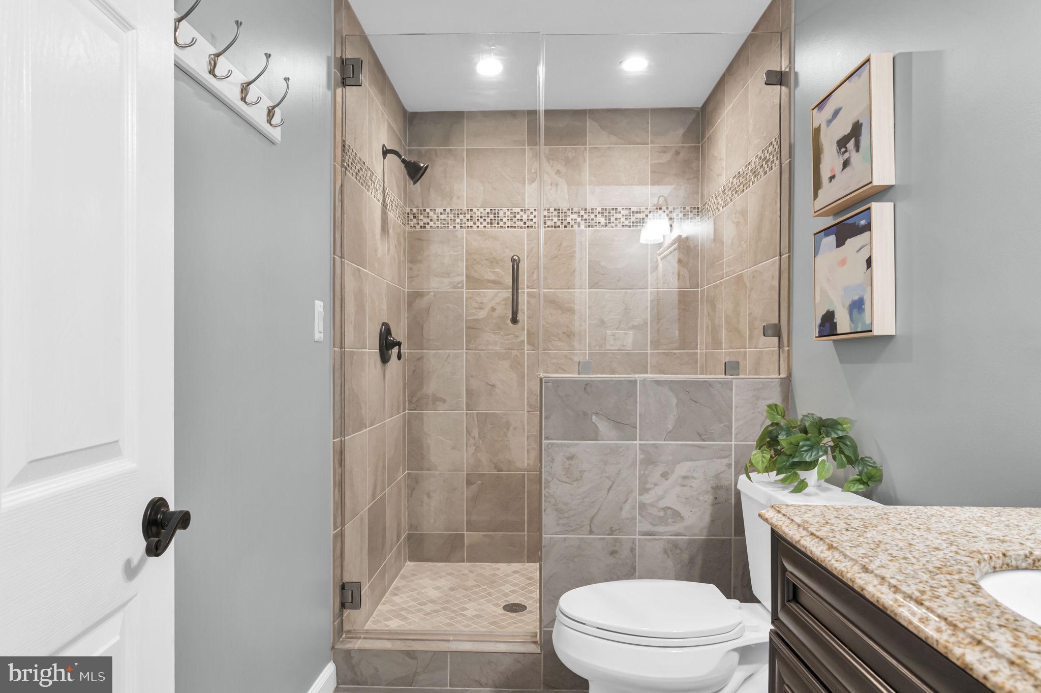 12161 Darnley Rd