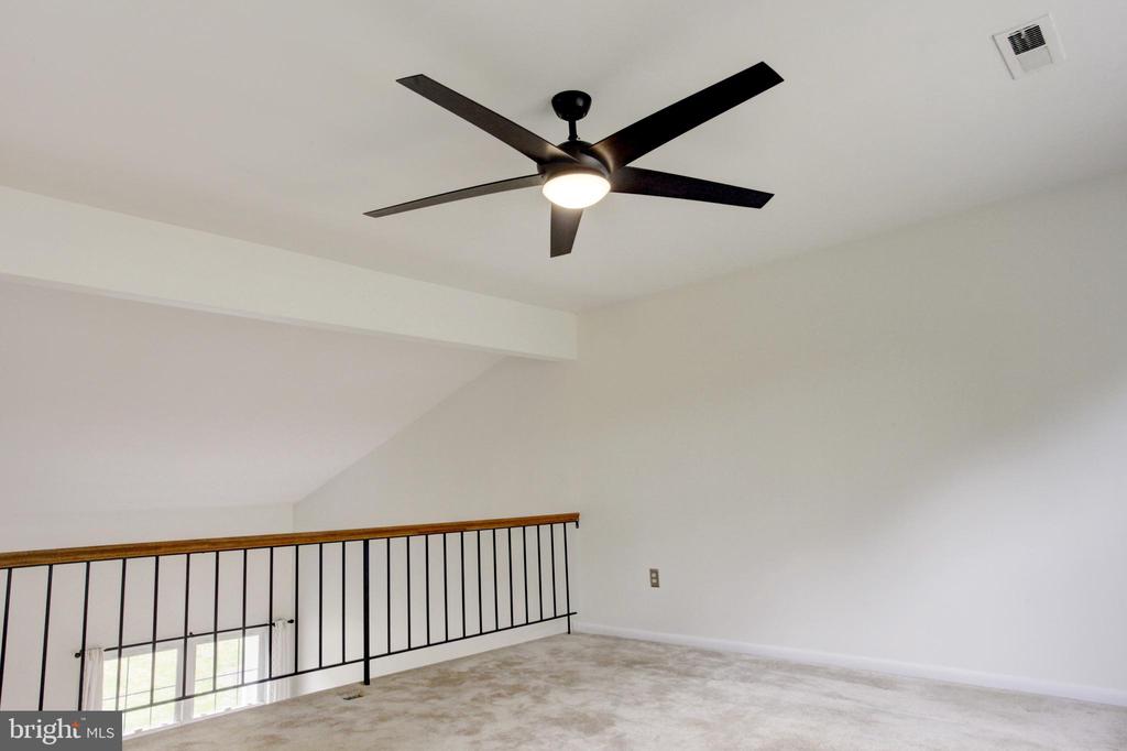 4777 KELLY RD