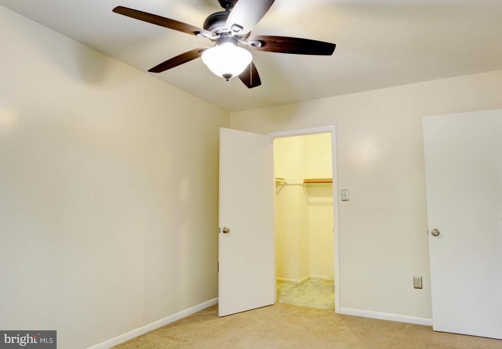 4777 KELLY RD