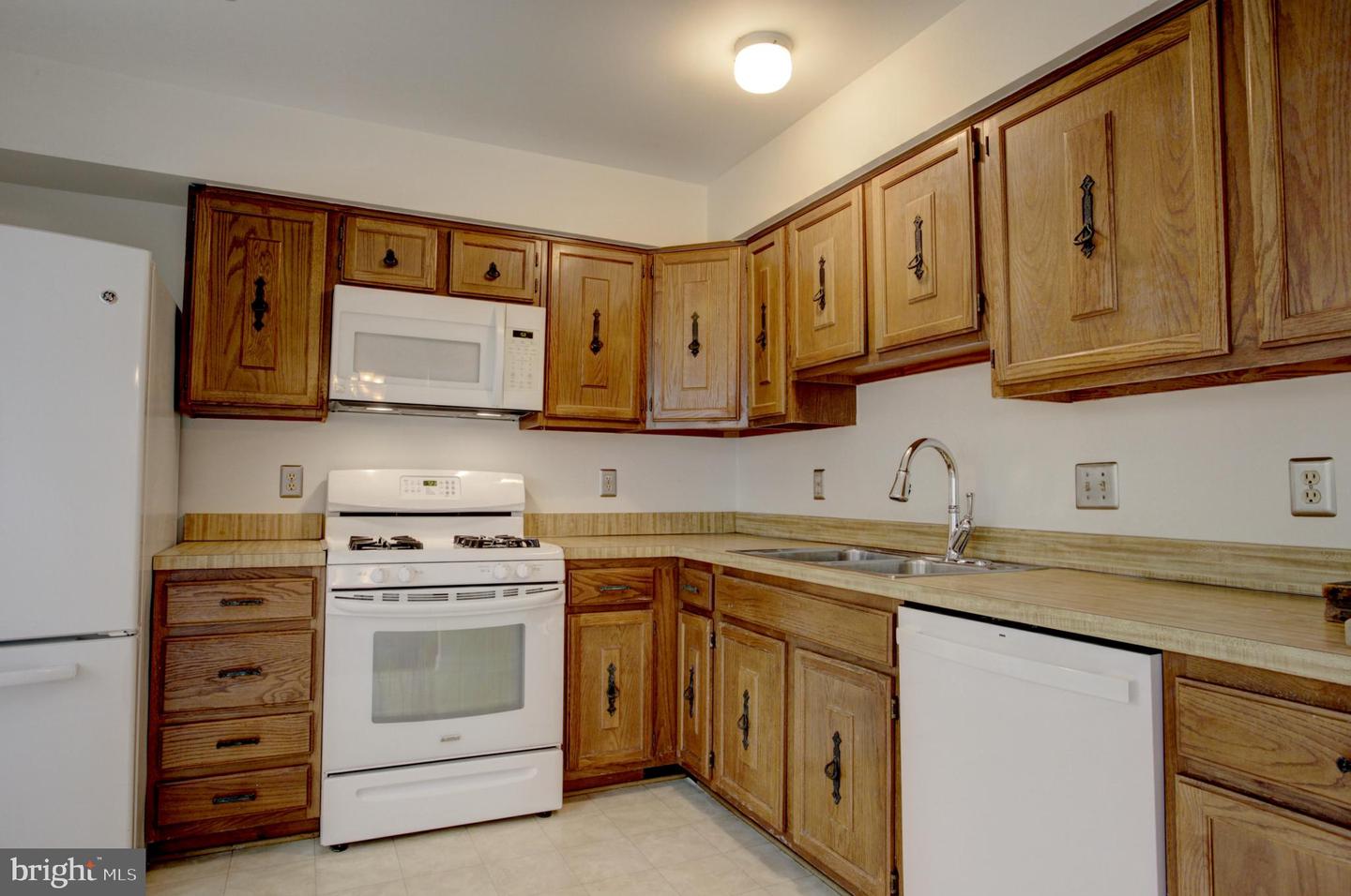 4777 KELLY RD