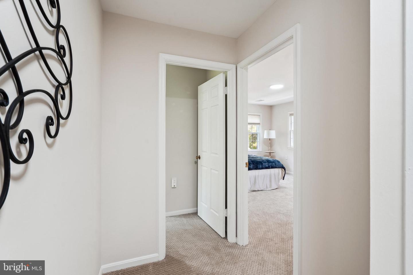 12871 Valleywood Dr