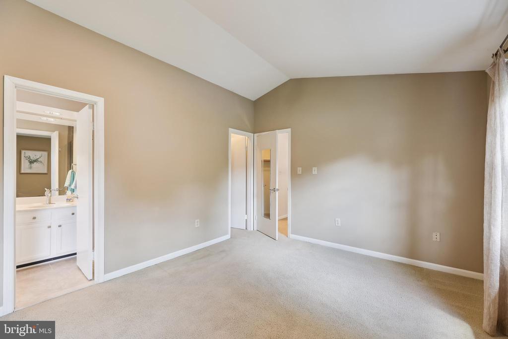 14598 Marr Ct