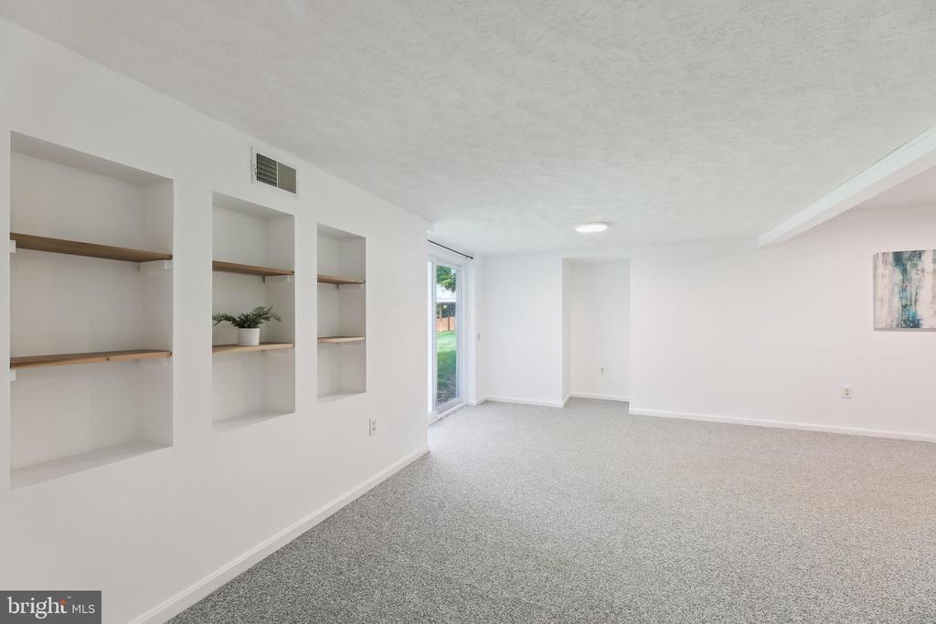 14598 Marr Ct