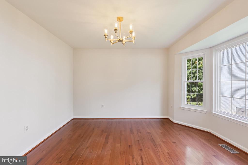 14598 Marr Ct