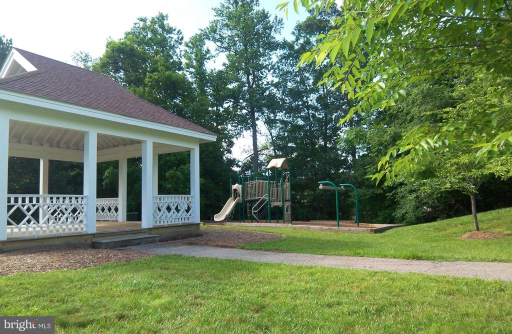 12692 CATAWBA DR
