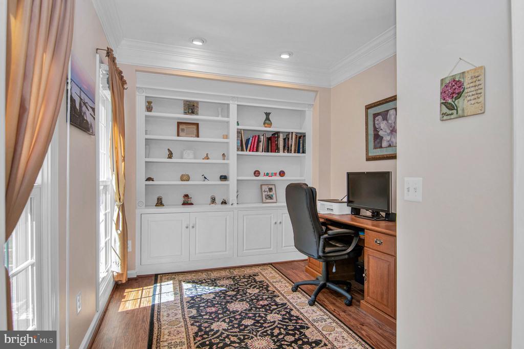 14408 DUNWOODY COURT