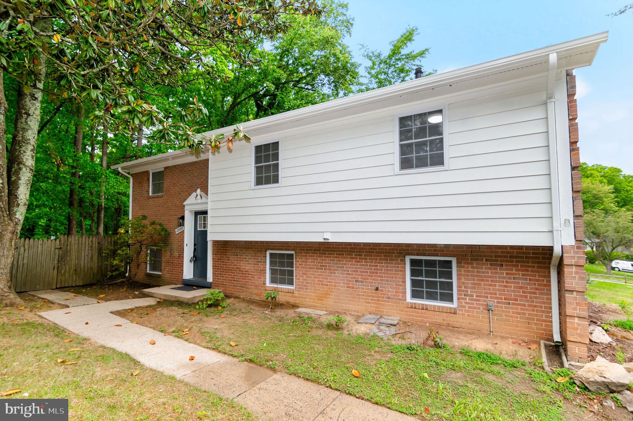 12530 OAKWOOD DRIVE