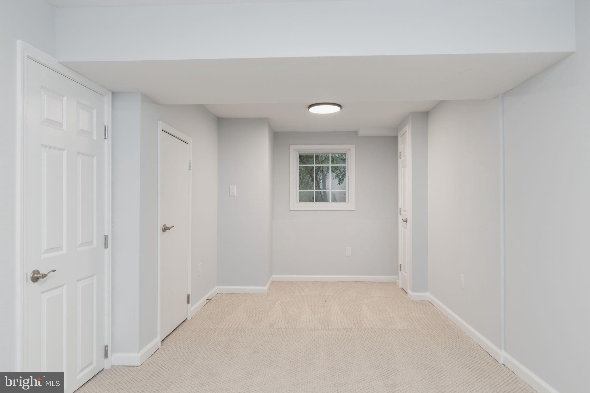 12530 OAKWOOD DRIVE