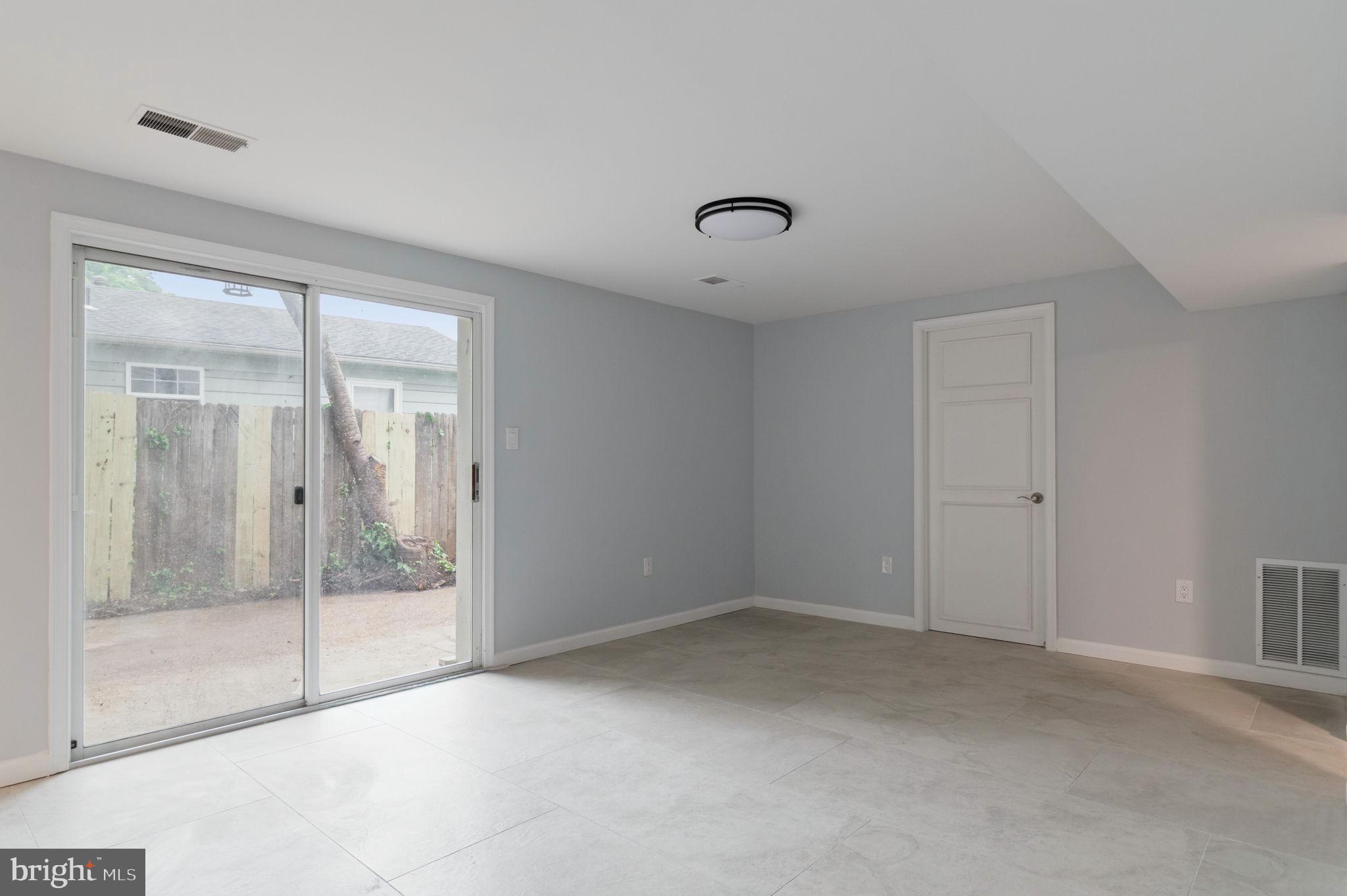 12530 OAKWOOD DRIVE
