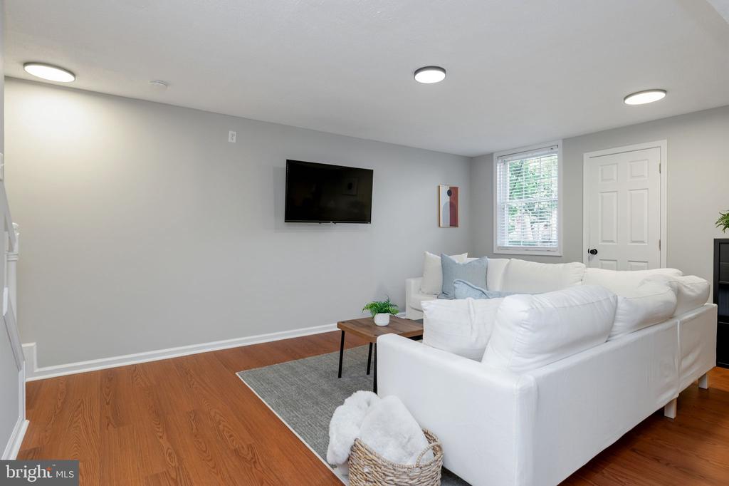3113 CALLOWAY COURT
