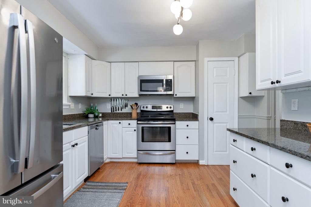 3113 CALLOWAY COURT