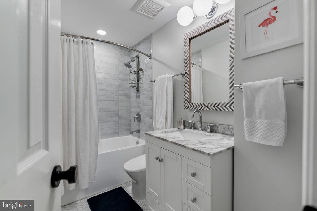 3113 CALLOWAY COURT