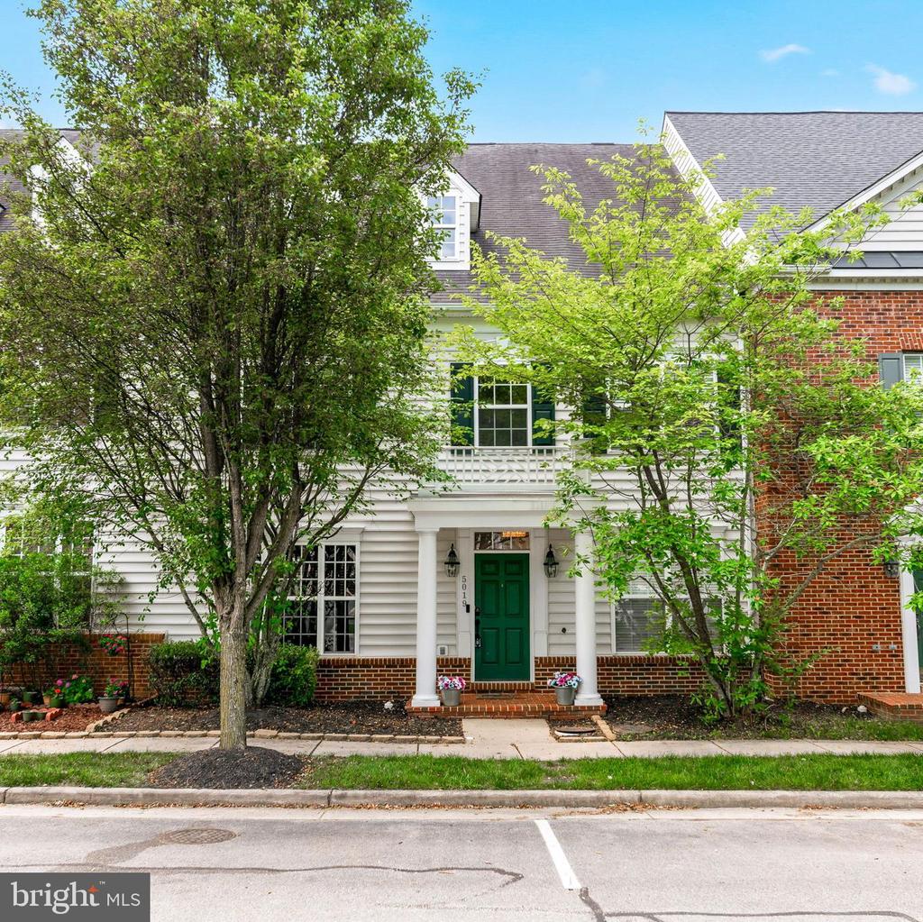 5019 SOFTWOOD LANE