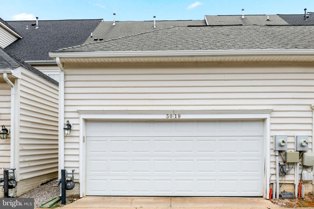 5019 SOFTWOOD LANE