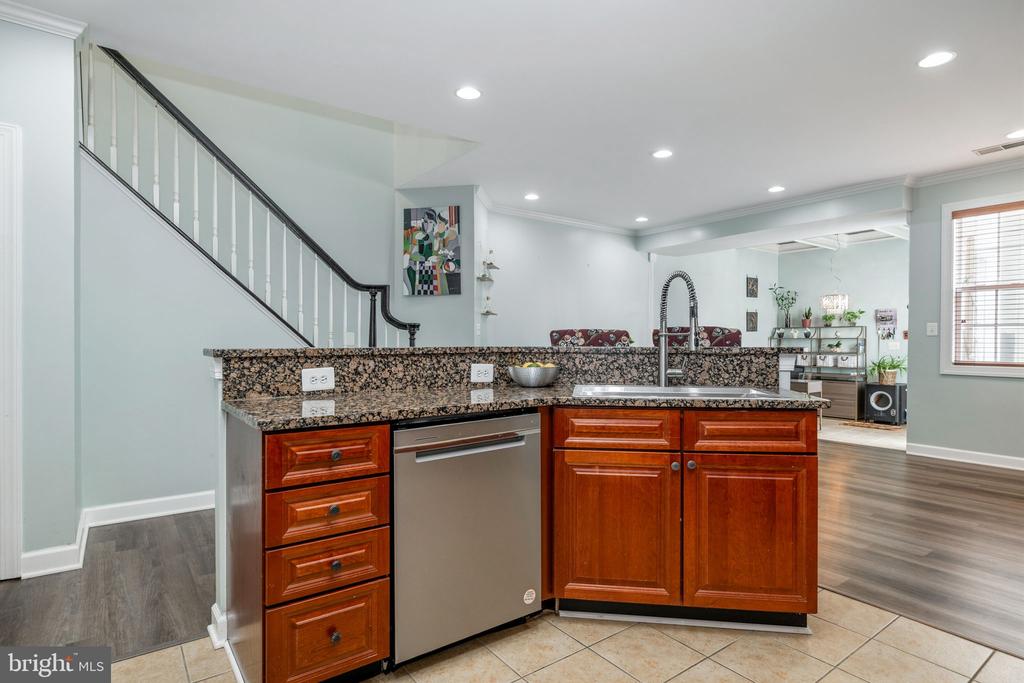 5019 SOFTWOOD LANE