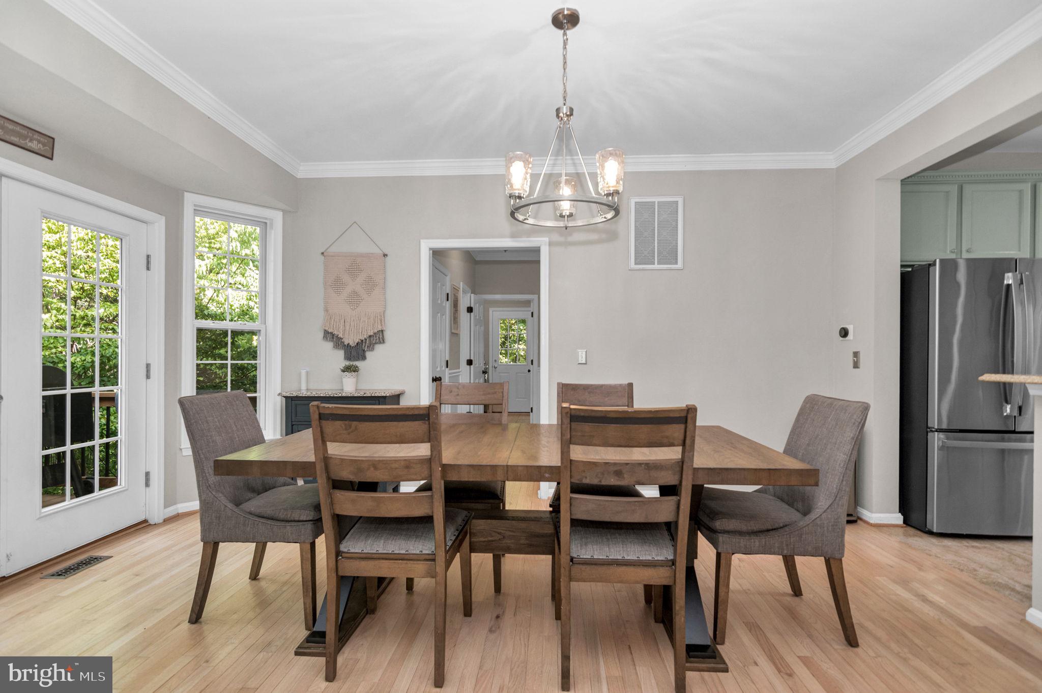 12 PIN OAK COURT