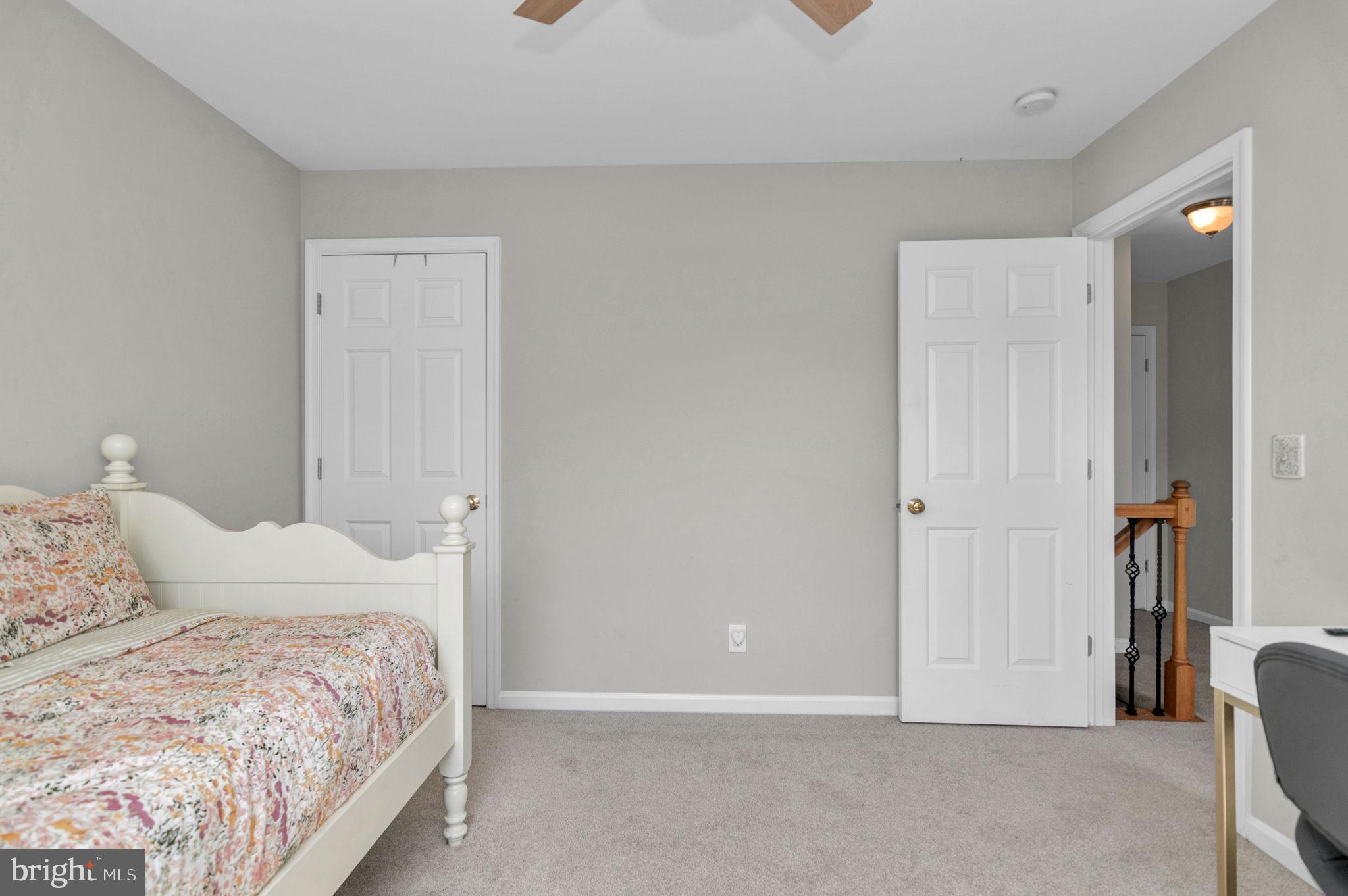 12 PIN OAK COURT
