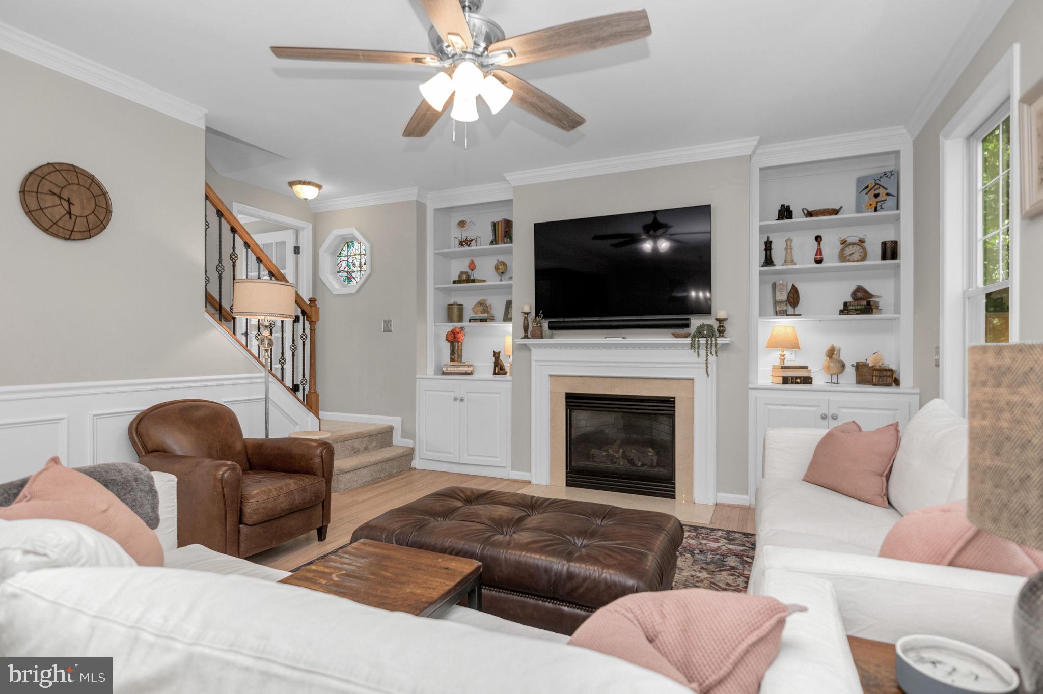 12 PIN OAK COURT