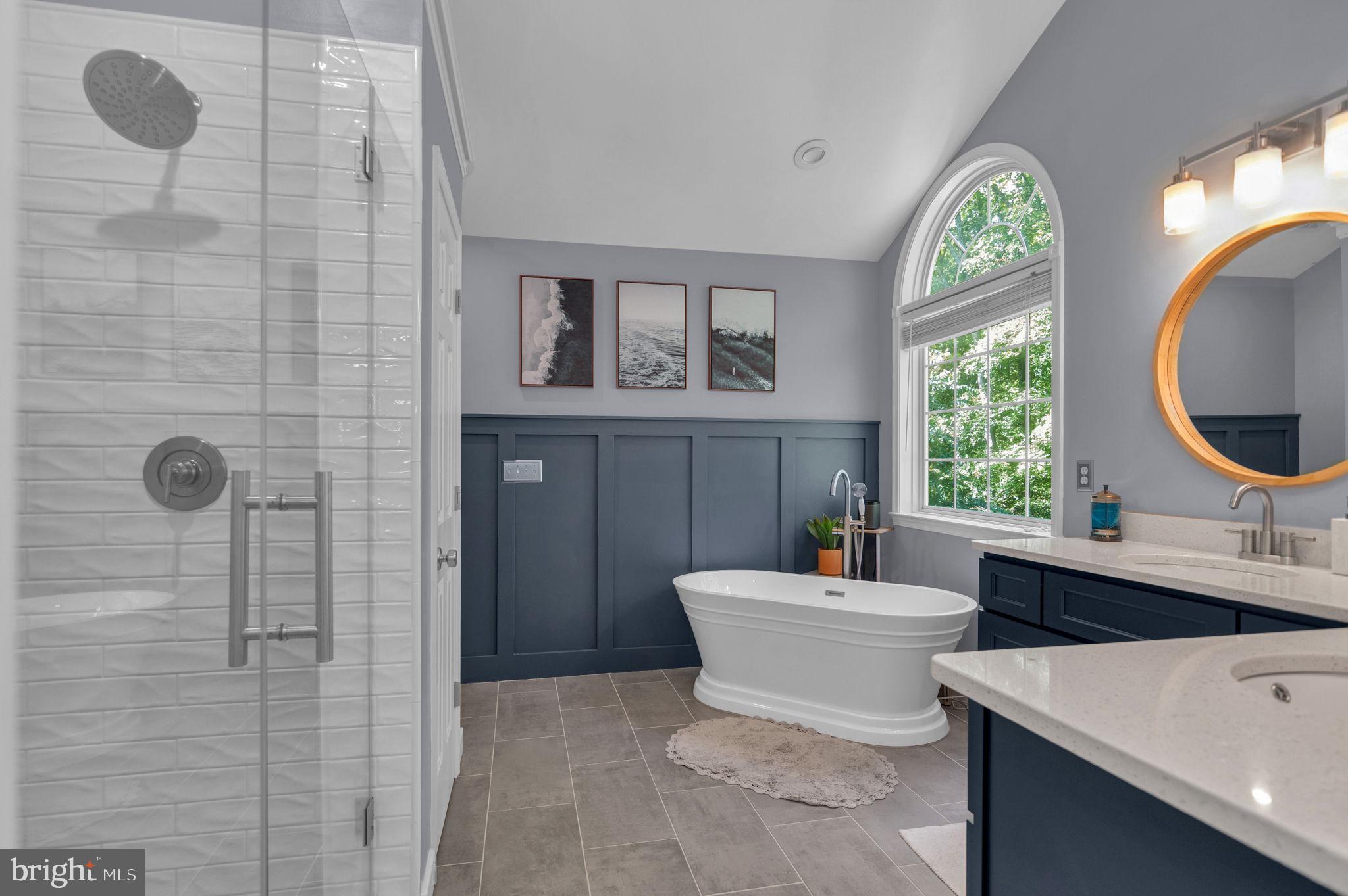 12 PIN OAK COURT