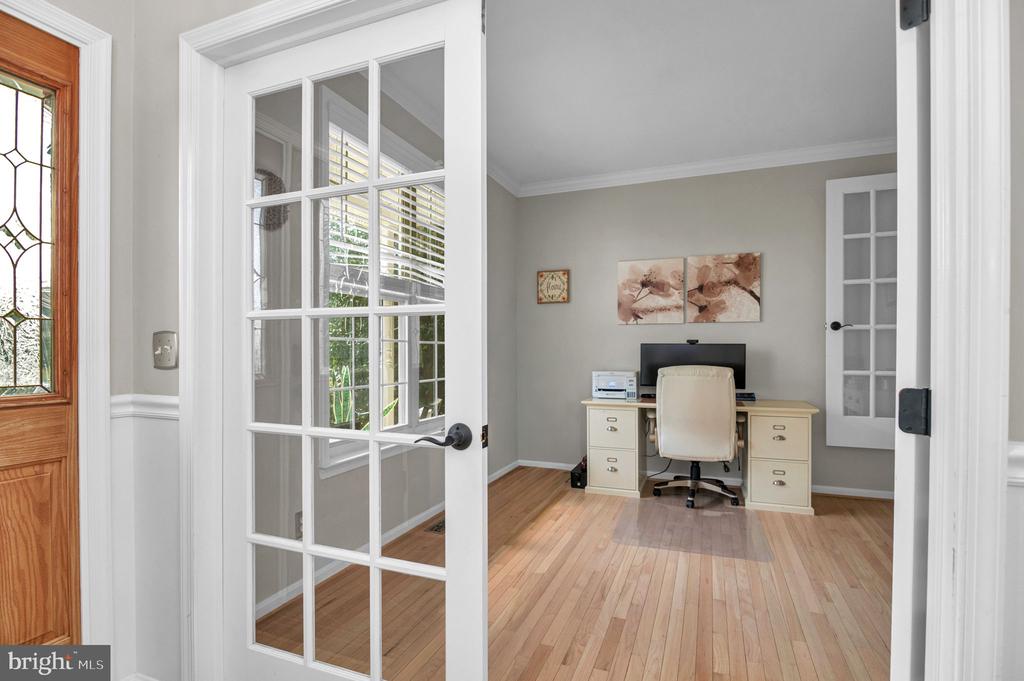 12 PIN OAK COURT