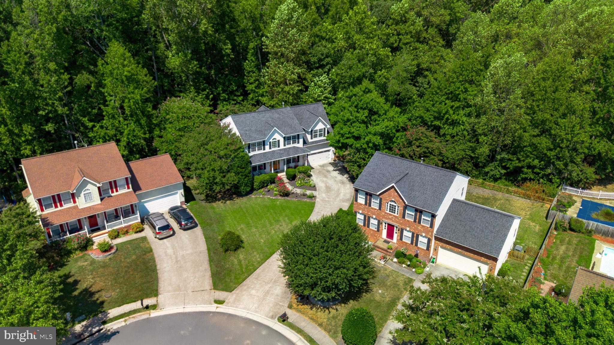 12 PIN OAK COURT