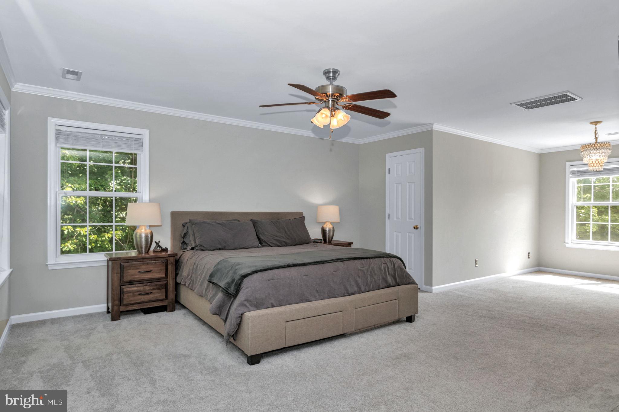 12 PIN OAK COURT