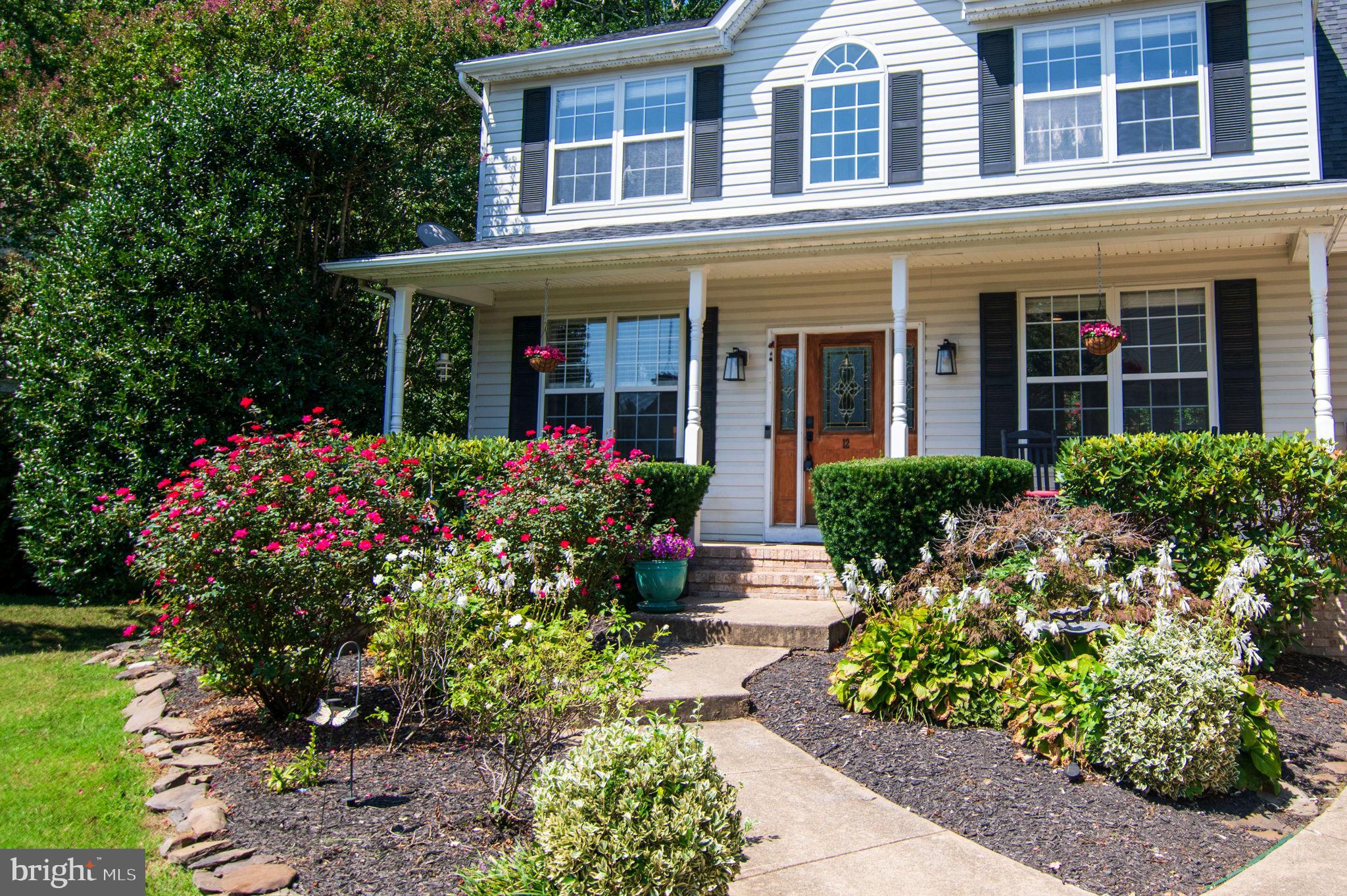12 PIN OAK COURT