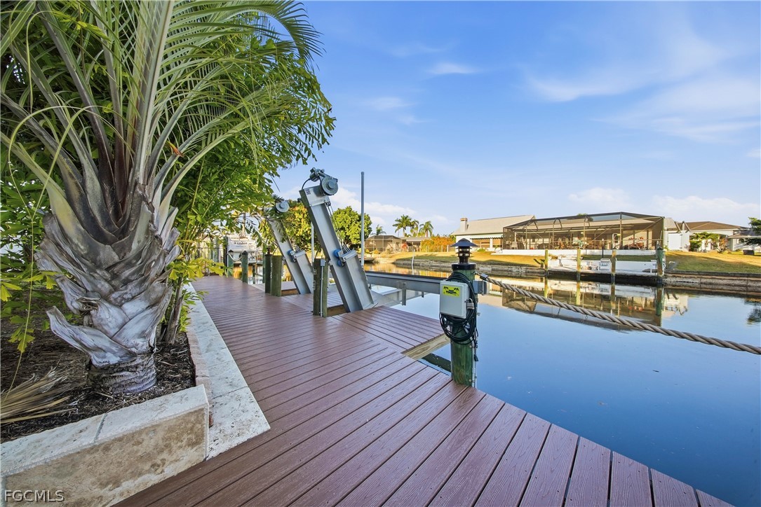 4907 Santa Monica CT