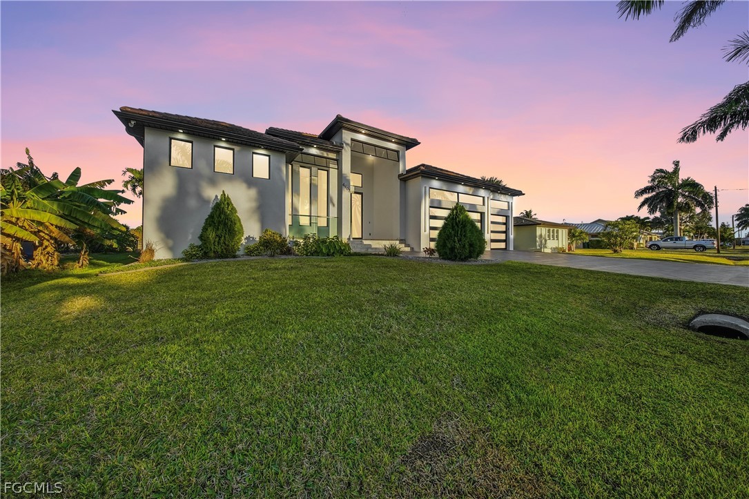 4907 Santa Monica CT