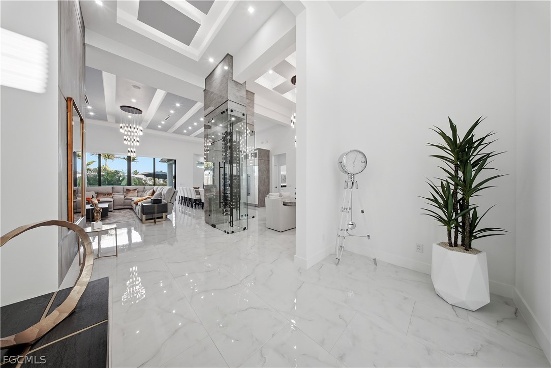 4907 Santa Monica CT