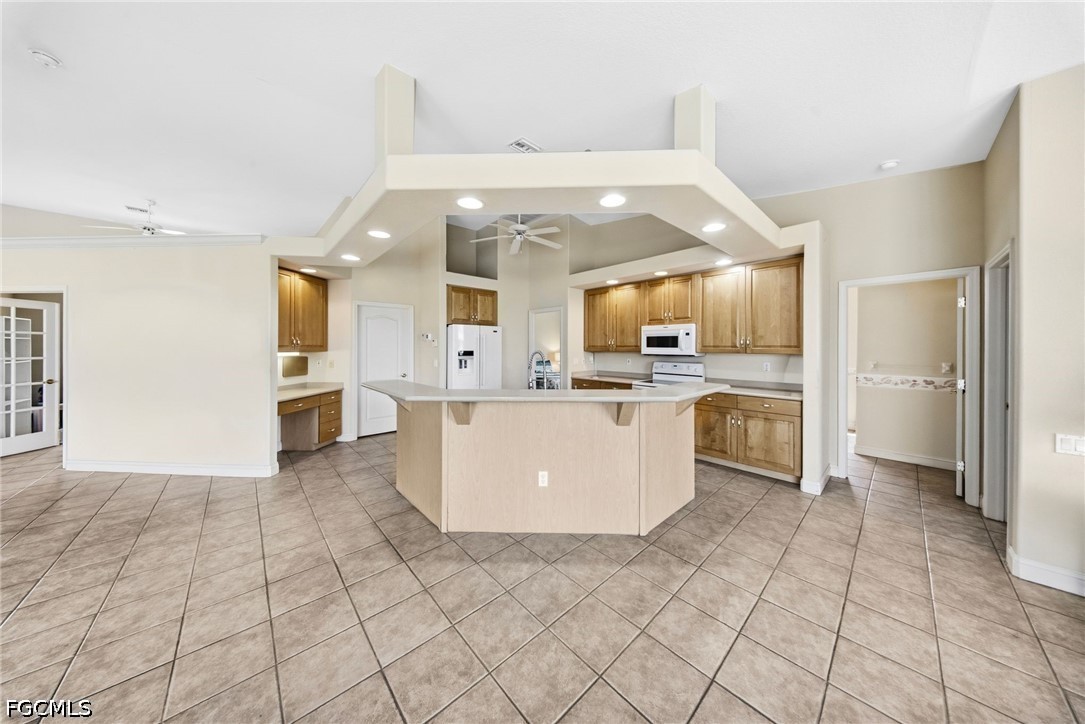 1635 SE 40th ST