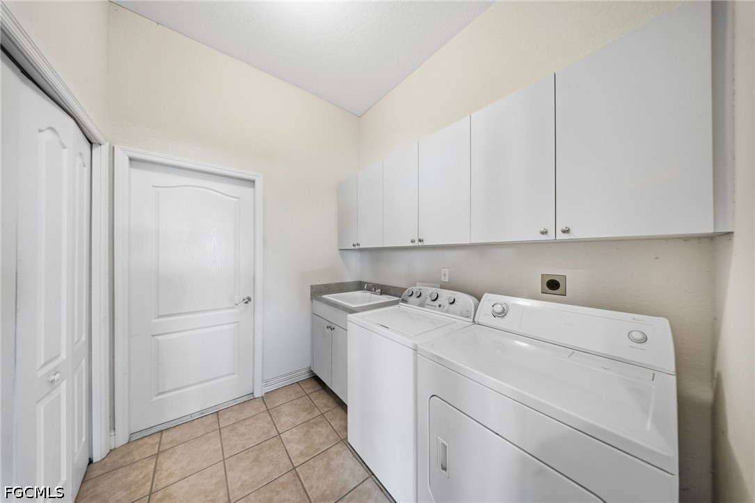1635 SE 40th ST